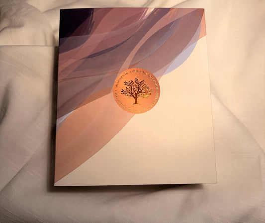 Memoirs of a Perfume Collector Trouble in Paradise